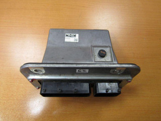 блок управления двигателем Toyota Land Cruiser 11 поколение J200 2009, 89661-60R80