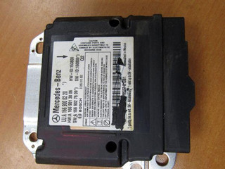 блок AirBag Mercedes-Benz GL-Класс X166 2012, 1669000220