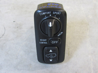 блок управления подвеской Toyota Land Cruiser 10 поколение J100 1998, 758522
