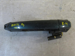 ручка наружная задняя правая Toyota RAV4 2 поколение (XA20) 2002