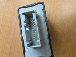 блок управления корректора фар Audi A4 B7 2006, 8P0907357F