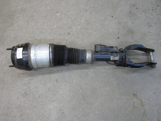 пневмостойка передняя Mercedes-Benz GL-Класс X166 2012, 1663206713