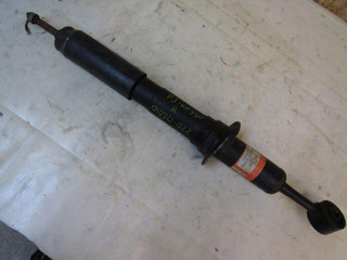 амортизатор передний правый Toyota FJ Cruiser 1 поколение J15 2007, 48510-35270
