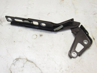 петля капота правая Audi Q7 4L [рестайлинг] 2012, 4L0823302