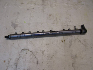 топливная рампа BMW X5 F15 2015, 3.0 л., дизель, 7805423