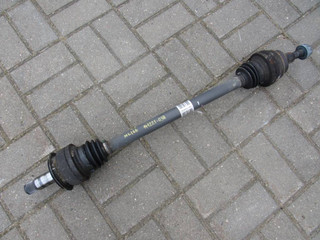 полуось задняя (приводной вал, ШРУС) Mercedes-Benz M-Класс W166 2015, 1663501110