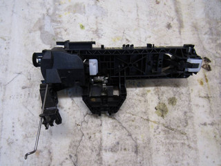 ручка наружная Mercedes-Benz M-Класс W166 2015, 3.5 л., дизель, 2047601534