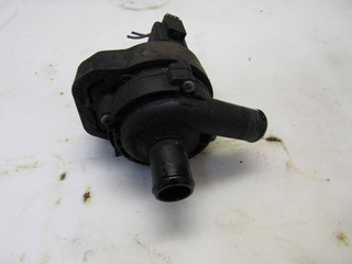 помпа Mercedes-Benz GL-Класс X166 2015, 6398350064