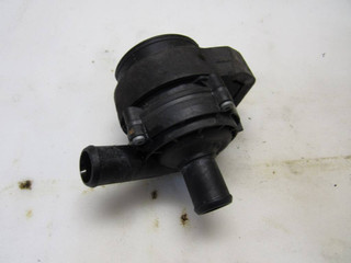 помпа Mercedes-Benz M-Класс W166 2015, 6398350064