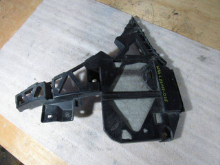Крепление бампера заднего Mercedes-Benz M-Класс W166 2014, 3.0 л., дизель, 1668801121