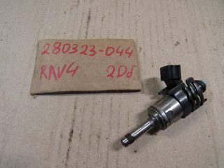 форсунка Toyota RAV4 5 поколение (XA50) 2020, 2.0 л., бензин, 23250-24010