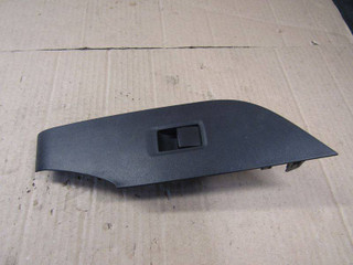 кнопка стеклоподъемника двери Toyota RAV4 5 поколение (XA50) 2020, 2.5 л., гибрид, 74231-42340