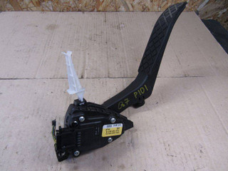 педаль Audi Q7 4L [рестайлинг] 2010, 3.0 л., дизель, 7L0723507D
