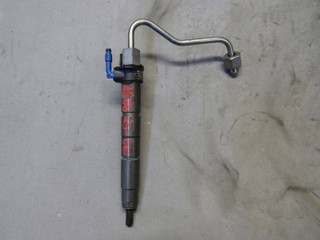 форсунка Mercedes-Benz E-Класс W213/S213/C238/A238 2016, 2.0 л., дизель, 6540700187