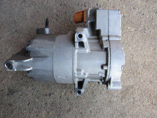 компрессор кондиционера Jeep Wrangler 4 поколение 2021, 2.0 л., гибрид, 68376684AE