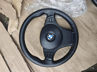 руль BMW X5 E53 [рестайлинг] E53 2005, 3.0 л., дизель, АКПП, серебристый металлик, внедорожник 5 дв., полный привод, правый руль