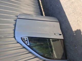 дверь передняя правая BMW X5 E53 [рестайлинг] E53 2005, 3.0 л., дизель, АКПП, серебристый металлик, внедорожник 5 дв., полный привод, правый руль
