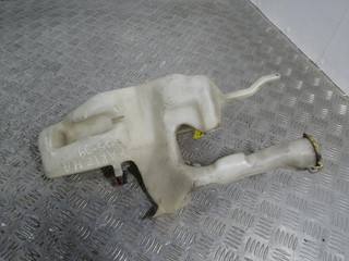 бачок омывателя Mitsubishi Carisma 1 поколение 1997