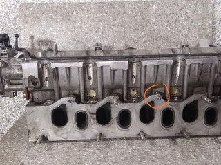 головка блока цилиндров Renault Laguna 2 поколение 2004