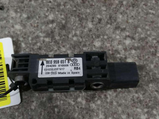 датчик удара Audi A4 B6 2002