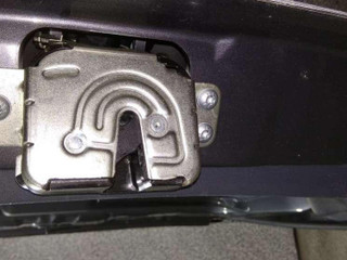 замок багажника Mitsubishi Colt 6 поколение (Z20/Z30) 2007