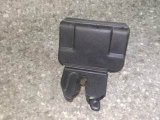 замок багажника Nissan Almera N16 2003