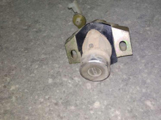 замок багажника Subaru Outback 2 поколение 2001