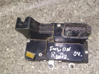 замок двери задней правой Ford Fusion 1 поколение [рестайлинг] 2006