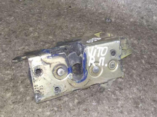 замок двери передней правой Mercedes-Benz Vito W638 1999