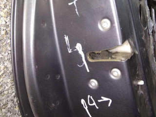 замок двери задней левой Mitsubishi Colt 6 поколение (Z20/Z30) 2007