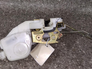 замок двери передней левой Mitsubishi Colt 5 поколение (CJO) 1998
