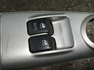 блок управления стеклоподъемниками Hyundai Getz 1 поколение [рестайлинг] 2006, 93570-1C010