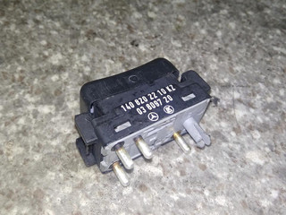 кнопка стеклоподъемника двери Mercedes-Benz S-Класс W140/C140 1993