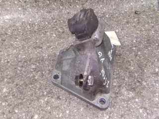 кронштейн двигателя Audi A6 4B/C5 (1997 - 2001), 2.5 л., TDi, 4B0199308