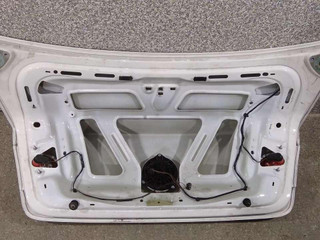 крышка багажника (дверь 3-5) Volkswagen Passat B6 2008