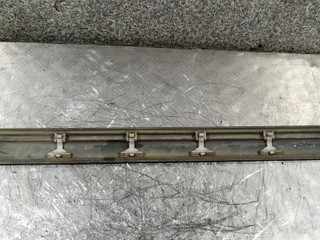 молдинг двери передней правой Audi A6 4A/C4 1996