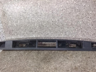 накладка подсветки номера Kia Rio 1 поколение 2001