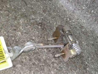 ограничитель открывания двери Peugeot 307 1 поколение 2003