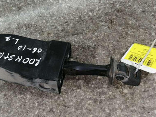 ограничитель открывания двери Skoda Roomster 1 поколение 2008