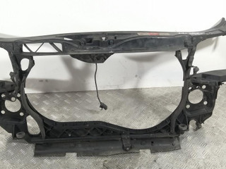 передняя панель крепления облицовки (телевизор) Audi A4 B6 2002