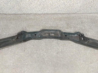 передняя панель крепления облицовки (телевизор) Audi A6 4A/C4 1996