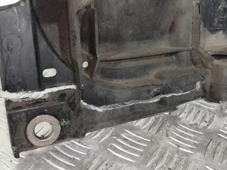 передняя панель крепления облицовки (телевизор) Peugeot 607 1 поколение 2002