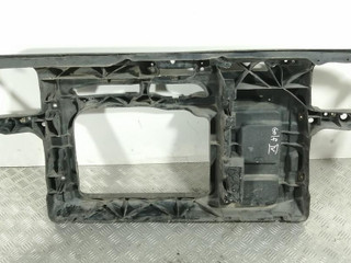 передняя панель крепления облицовки (телевизор) Volkswagen Golf 4 поколение 2000
