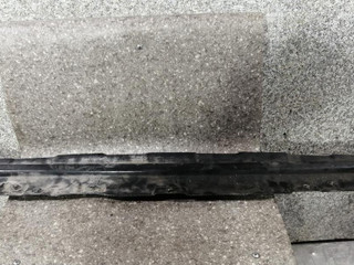 балка под радиатор Volkswagen Touareg 1 поколение (2002 - 2007), 7L0805551A