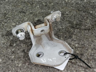 петля двери Hyundai Atos 1 поколение (1997 - 2003)