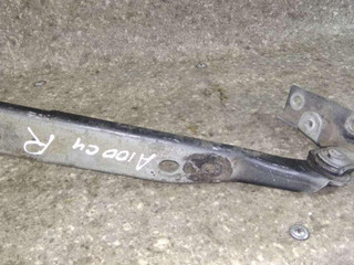 петля капота правая Audi 100 4A/C4 1993