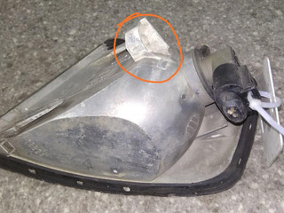 поворотник правый Audi A3 8L 1998