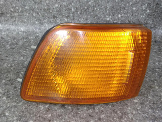 поворотник правый Mitsubishi Galant 5 поколение 1990