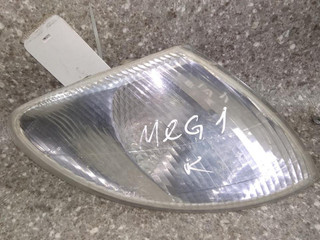 поворотник правый Renault Megane 1 поколение 1997