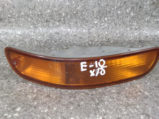 поворотник правый Toyota Corolla 7 поколение (E100) 1995